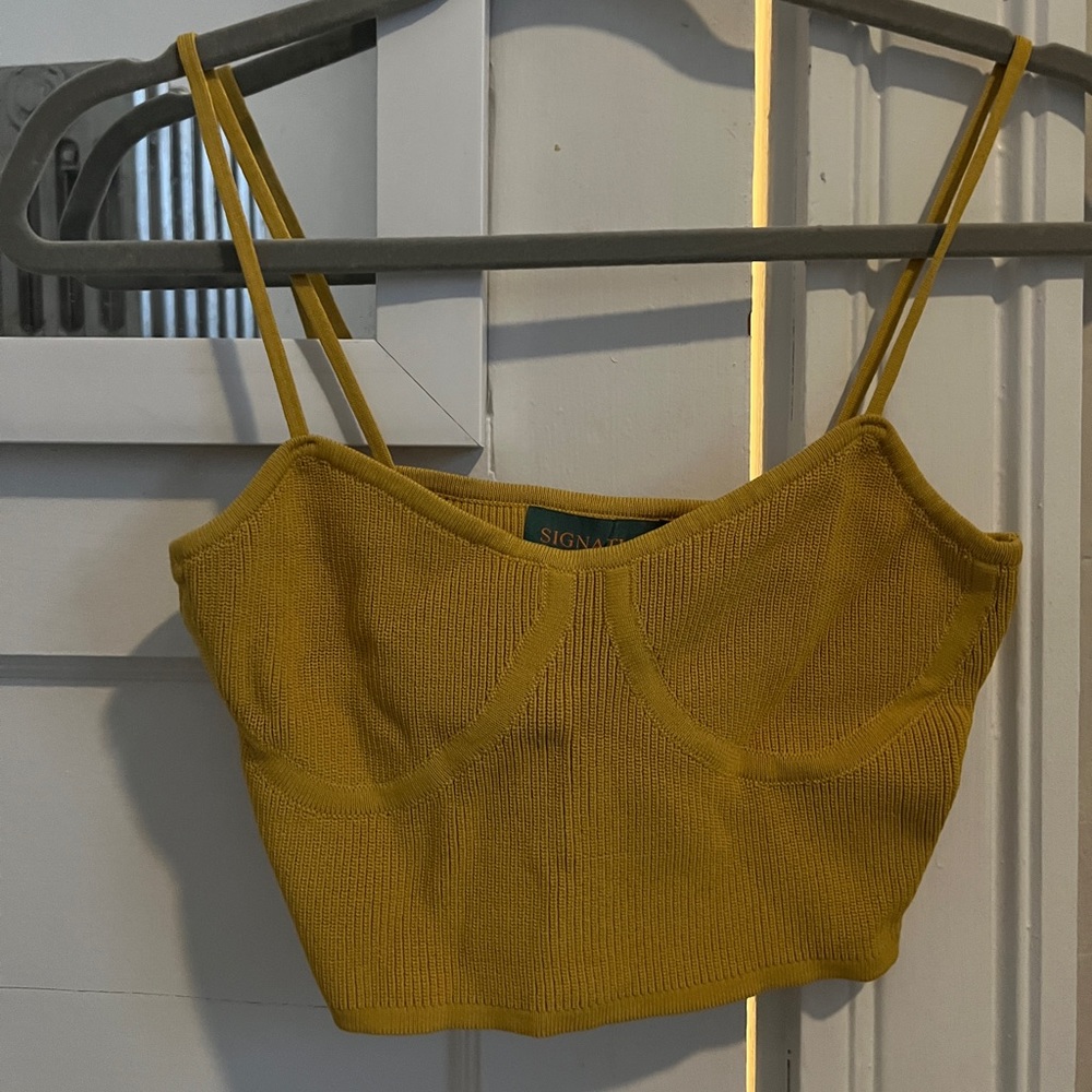 Mustard yellow cropped tank top. Size small.